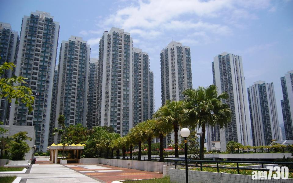 The price of a high-rise one-bedroom unit in the blue-chip housing estate Shatin City One has evaporated by NT$1.1 million in three years, a drop of 20%.