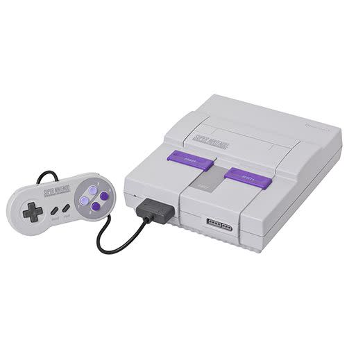 1990: Nintendo SNES