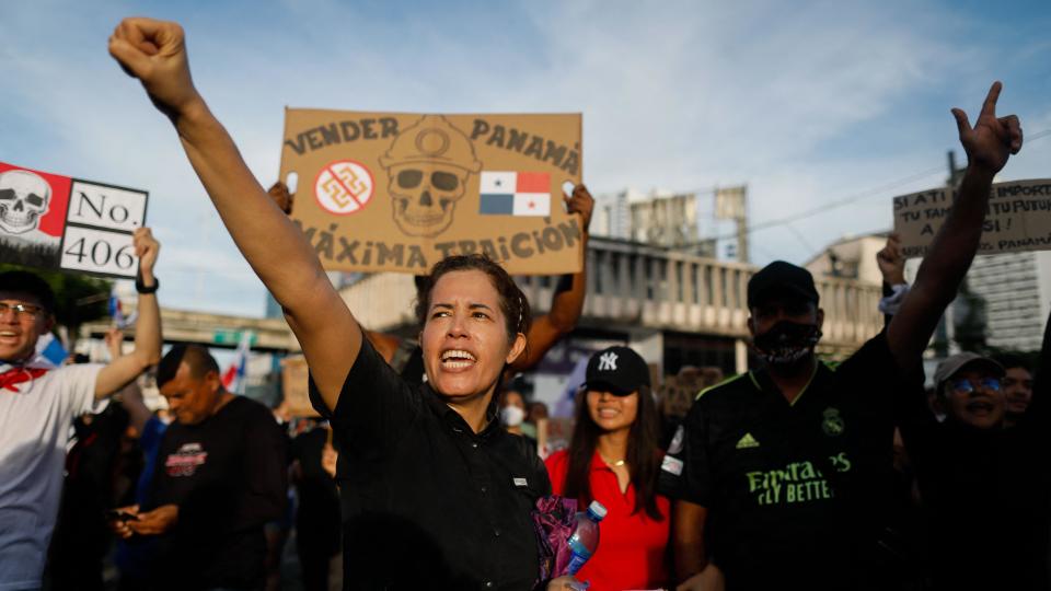 Manifestante en las protestas contra la minería en Panamá 