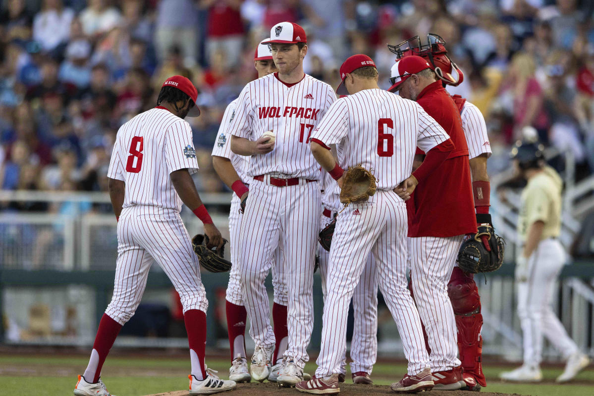 Depleted NC State falls to Vanderbilt 3-1 in the College World Series -  ABC11 Raleigh-Durham