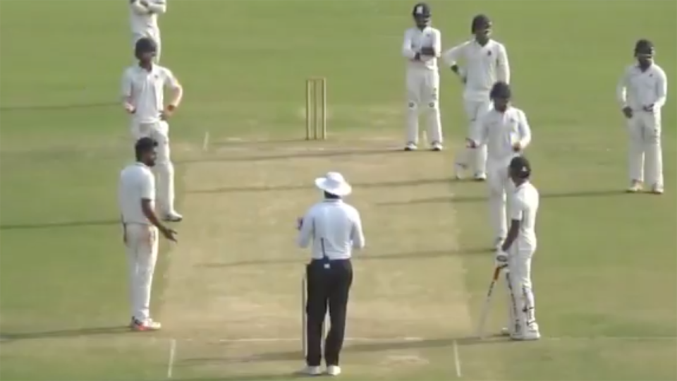 The umpire called a dead-ball. Image: Bishan Bedi/Twitter