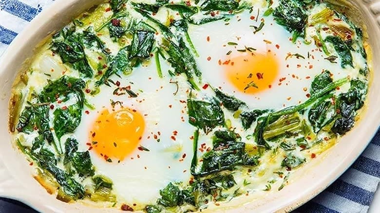 Baked eggs with spinach