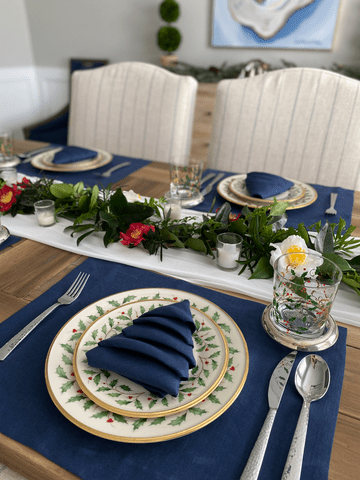 The Best Napkin Folding Ideas — The Best Napkin Folding Ideas to Up Your  Holiday Hosting Game