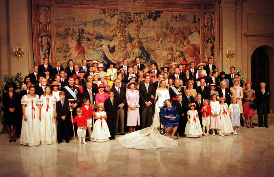 Spanish Infanta Cristina and her husband I?aki Urdangarin pose with members of the royals families invited to their wedding on October 4. Princess Cristina married Olympic handball star Urdangarin inside a majestic Gothic cathedral filled with royalty from around the world.

SPAIN WEDDING
