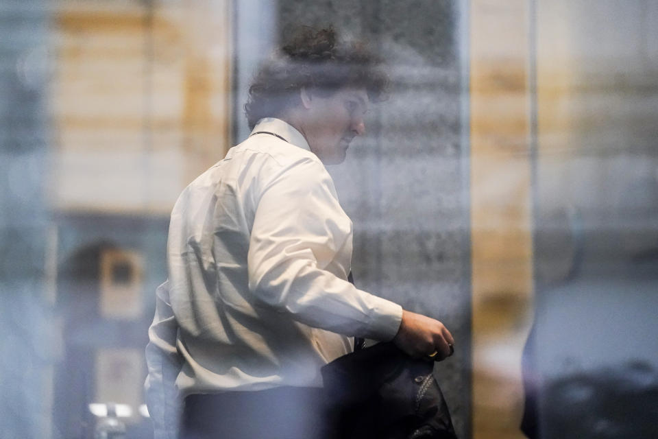 Samuel Bankman-Fried arrives to Manhattan federal court in New York, Thursday, Feb. 9, 2023, in New York. (AP Photo/John Minchillo)