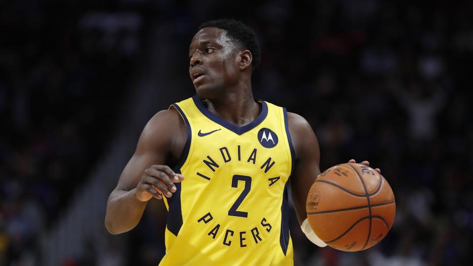 Darren Collison is reportedly considering both the Lakers and the Clippers. (AP Photo/Carlos Osorio)