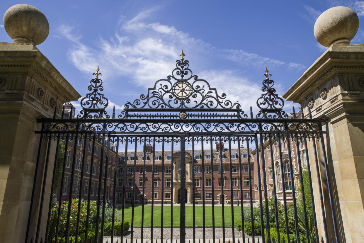 Es ist manchmal gar nicht so einfach, aus dem Queens' College der englischen Universität Cambridge herauszukommen. (Bild: Getty)