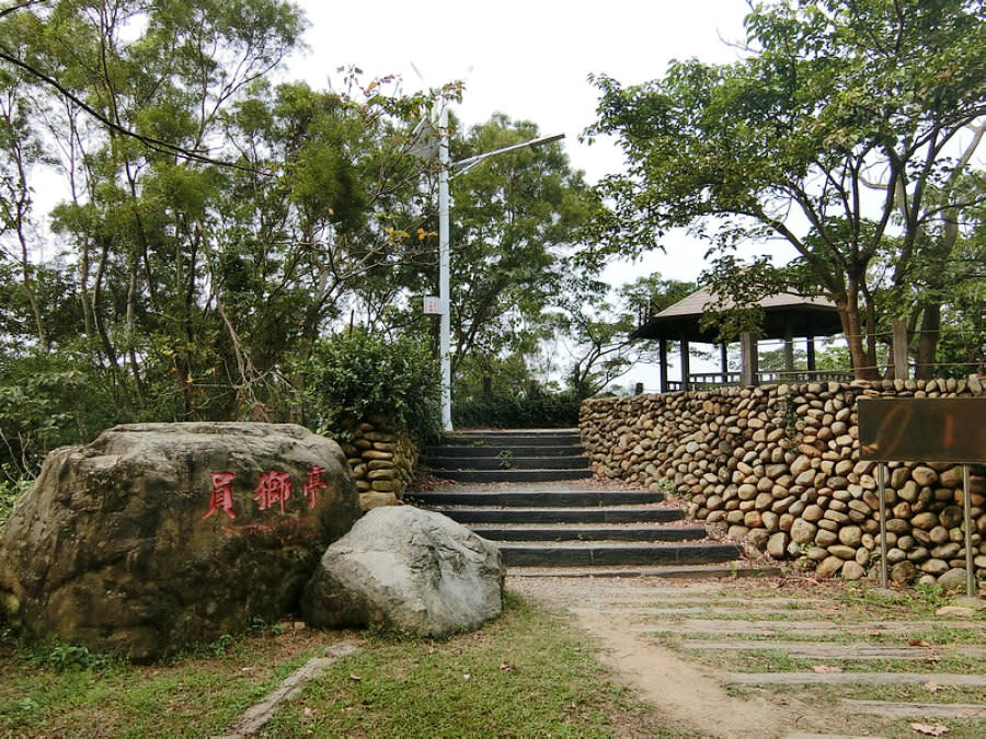 藤山步道員獅亭(Photo Credit: 徐芳蘭@Flickr, License: CC BY 2.0，圖片來源：https://www.flickr.com/photos/fanglanhsu/32174187681/)