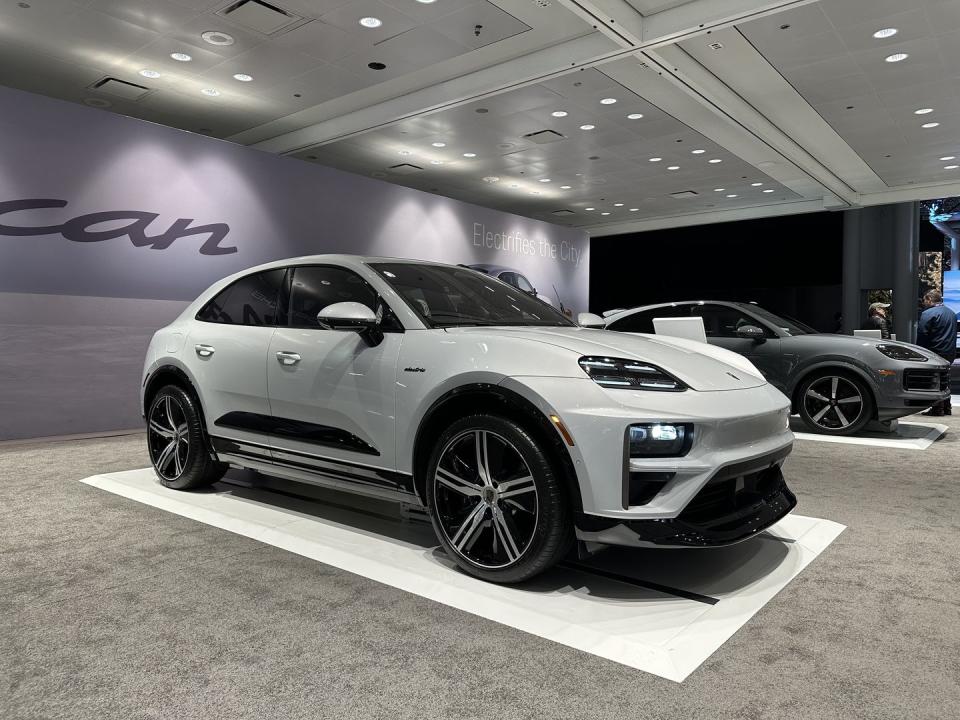 porsche macan ev