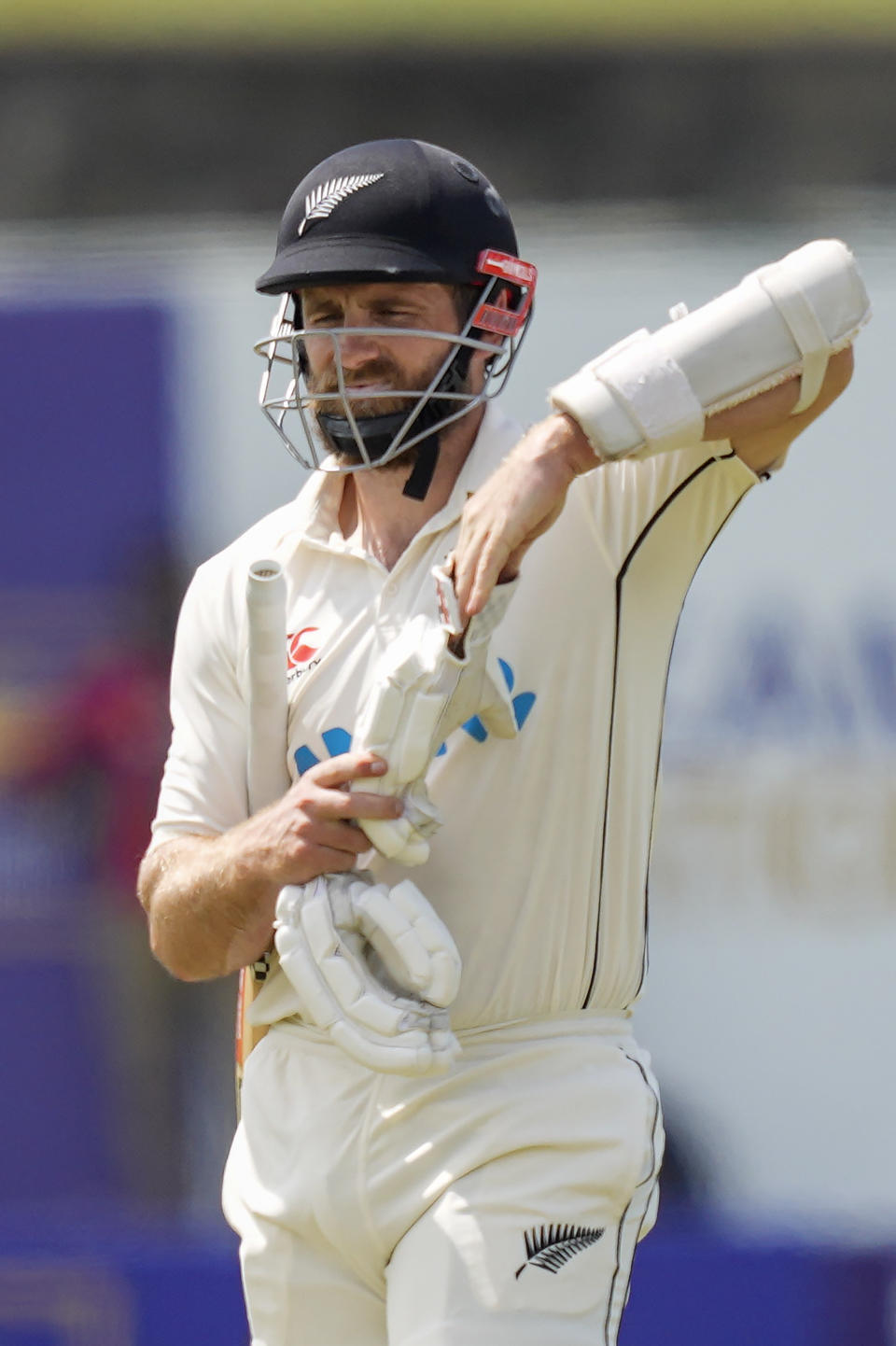 New Zealand's Kane Williamson leaves the field after losing his wicket during the day three of the second test cricket match between Sri Lanka and New Zealand in Galle , Sri Lanka, Saturday, Sept. 28, 2024. (AP Photo/Eranga Jayawardena)