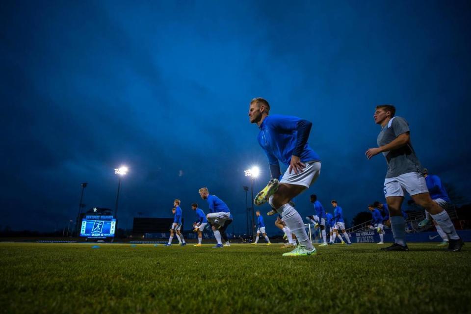 Kentucky players warm up before Sunday night’s match against Pittsburgh. The Wildcats finished the season 15-1-5. after the 2-1 defeat.