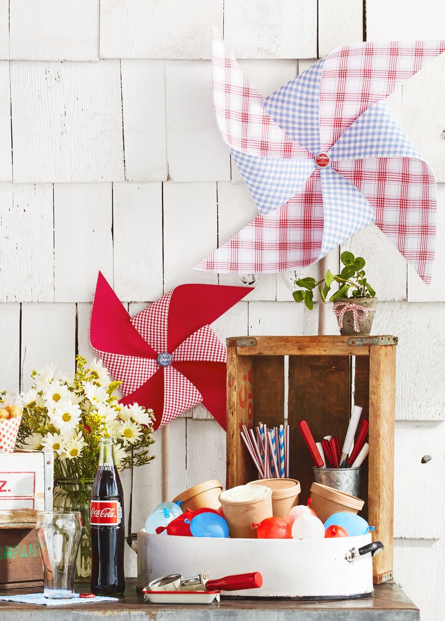 diy fabric pinwheels 4th of july