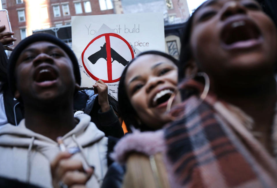 Students from surrounding schools gather in lower Manhattan to mark one month since the high school shooting in Parkland, Florida and to demand an end to gun violence on March 14, 2018. (Photo: Getty Images)