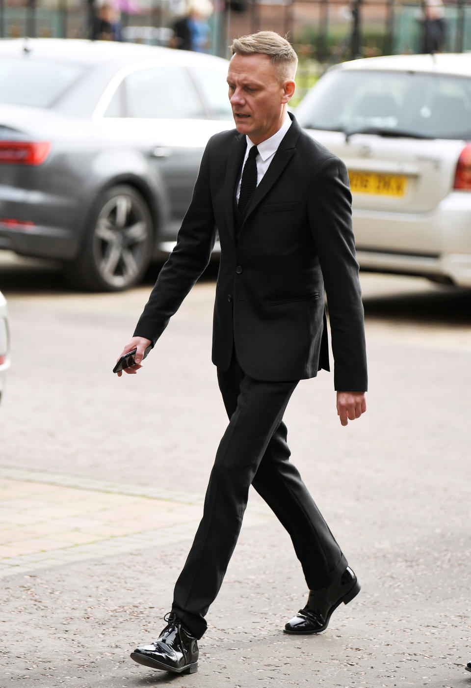 Antony Cotton attends the funeral of Corrie star Liz Dawn in Salford, Manchster, 06 Oct 2017 (Photo by James Gourley/REX/Shutterstock)