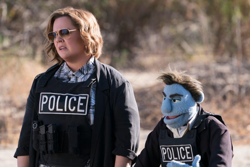 Melissa McCarthy trades barbs with a puppet in "The Happytime Murders."