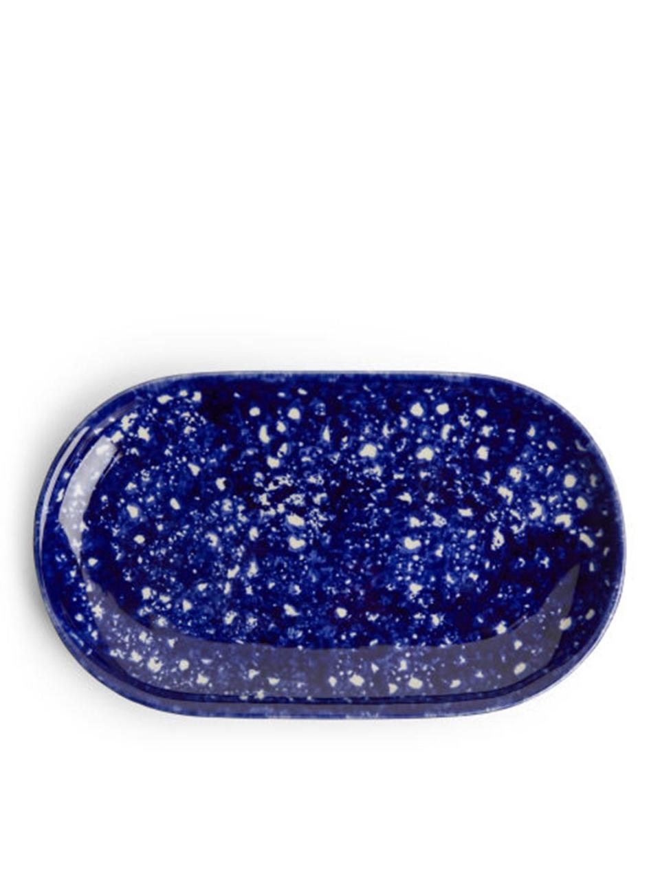 11) Blue and white oval plate, £8.50