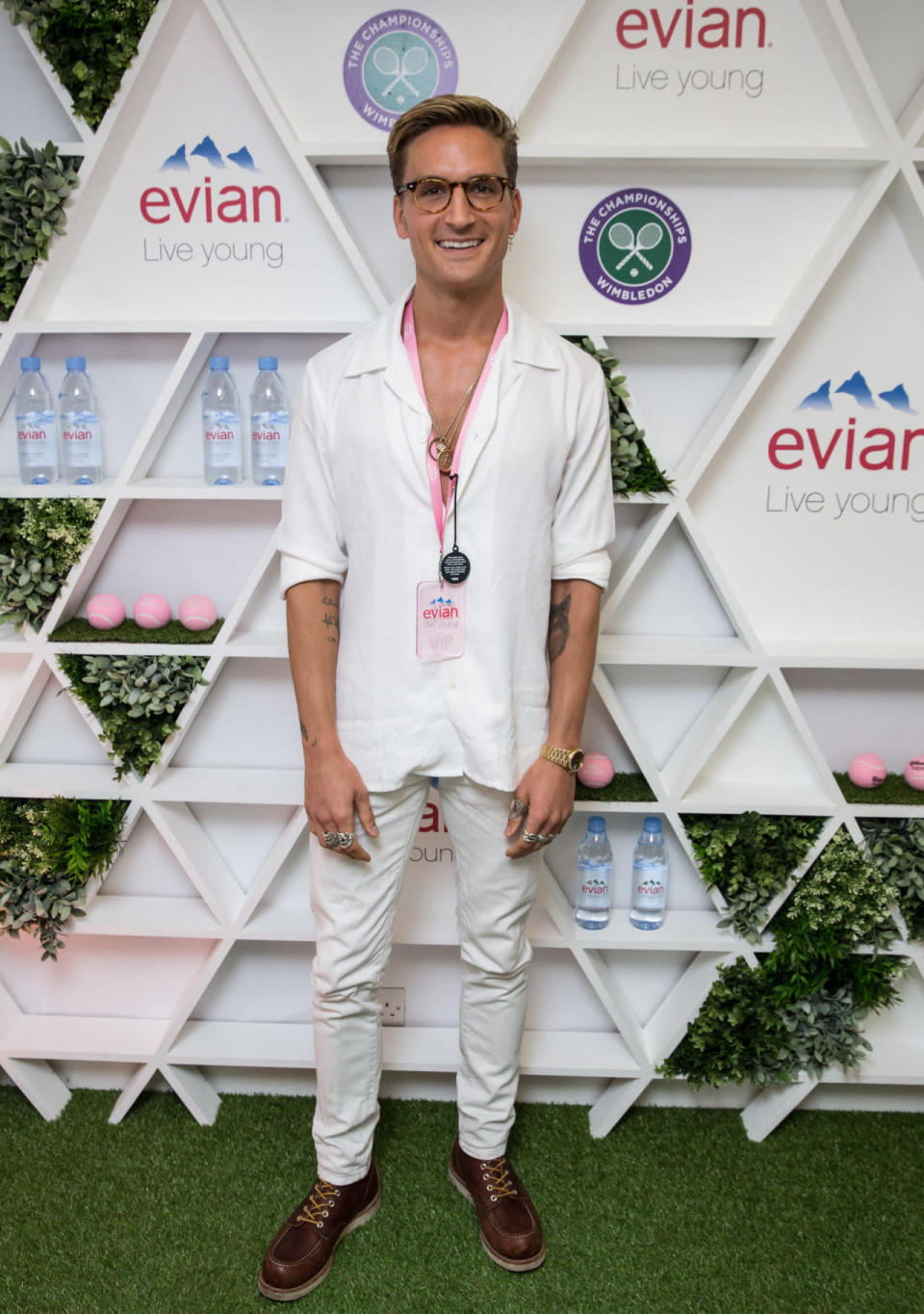 <p>Another MIC star, Proudlock, was also at Wimbledon on day eight. The reality star was clad in an all-white ensemble and his signature tortoiseshell specs. <i> [Photo: Rex]</i></p>