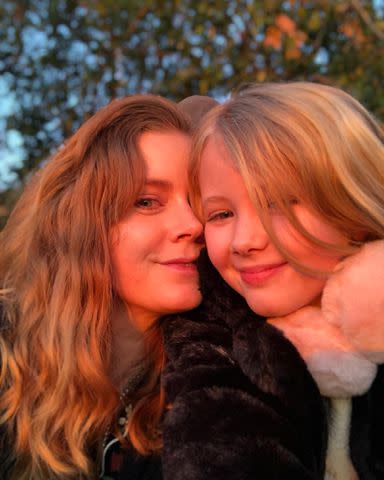 <p>Darren Le Gallo Instagram</p> Amy Adams takes a selfie with her daughter Aviana