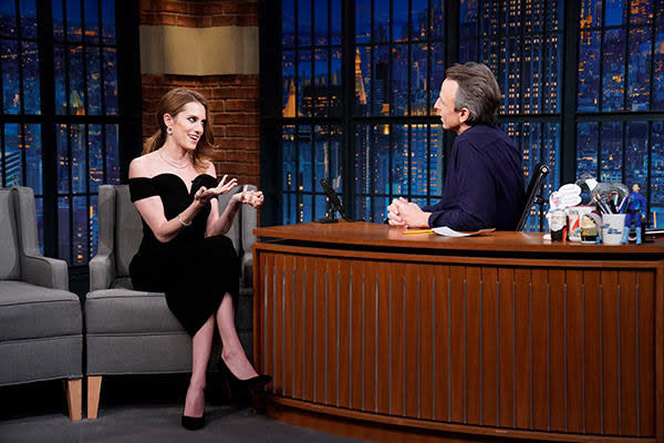 Allison-Williams-Wearing-A-LBD-On-The-Late-Show