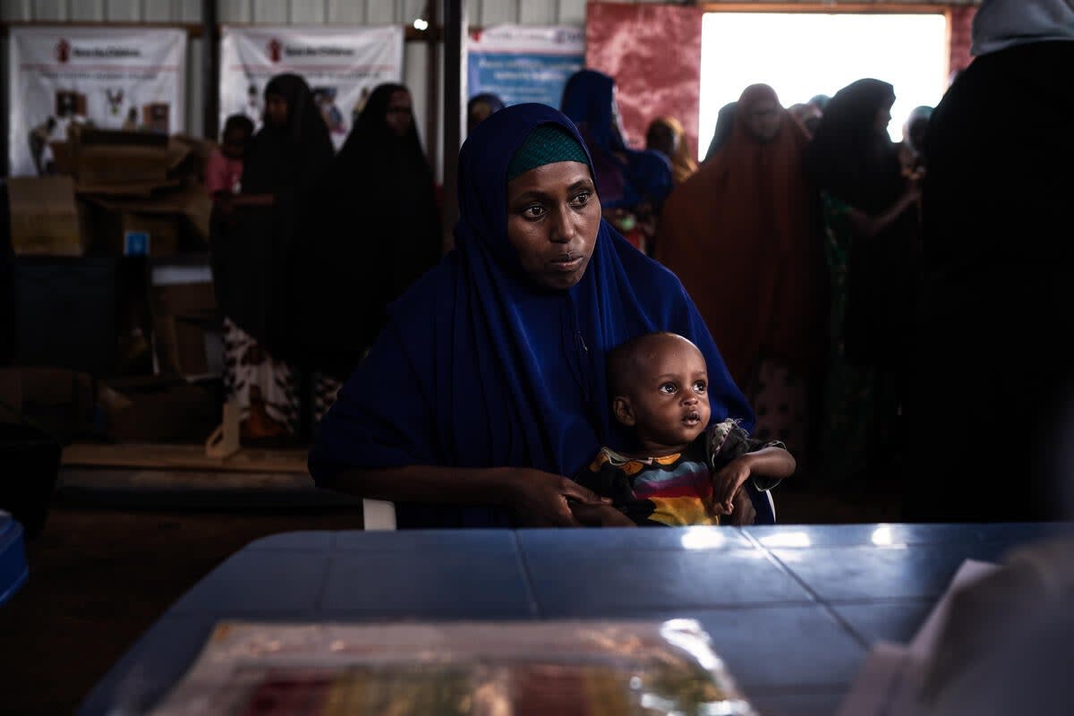 Saydico* was captured with her baby Habibo*, having been forced to leave her home and her husband due to drought and hunger (Fredrik Lerneryd/Save the Children)