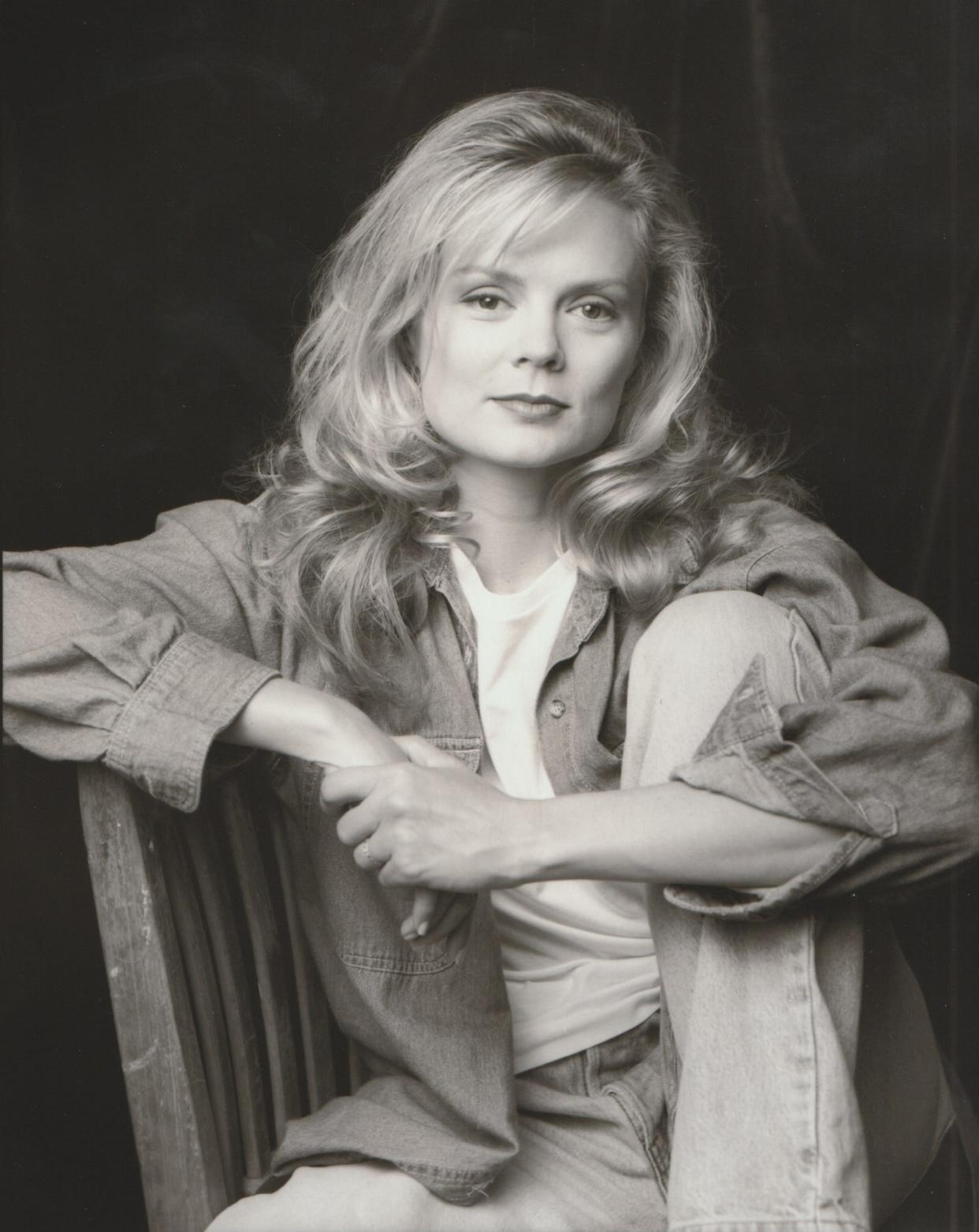 Actress Romy Walthall has died at age 57.