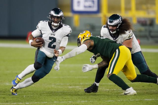 Eagles' Carson Wentz benched against Packers, Hurts gives a spark