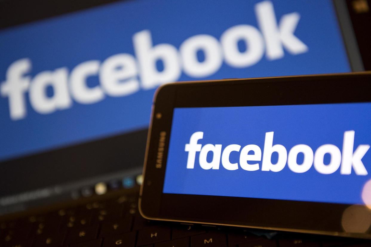 Facebook: The tech firm's messaging app has crashed: AFP/Getty Images