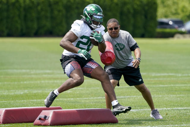 Breece Hall on 'Beast' nickname, Jets expectations, rookies