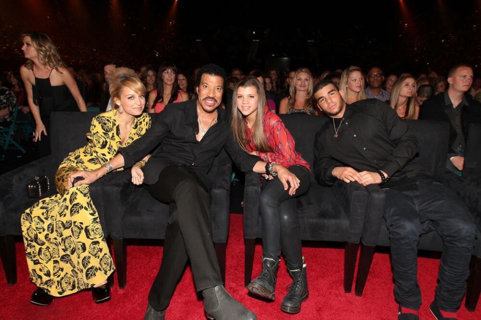 Nicole Richie, Lionel Richie, Sofia Richie and Miles Richie | Christopher Polk/Getty Images