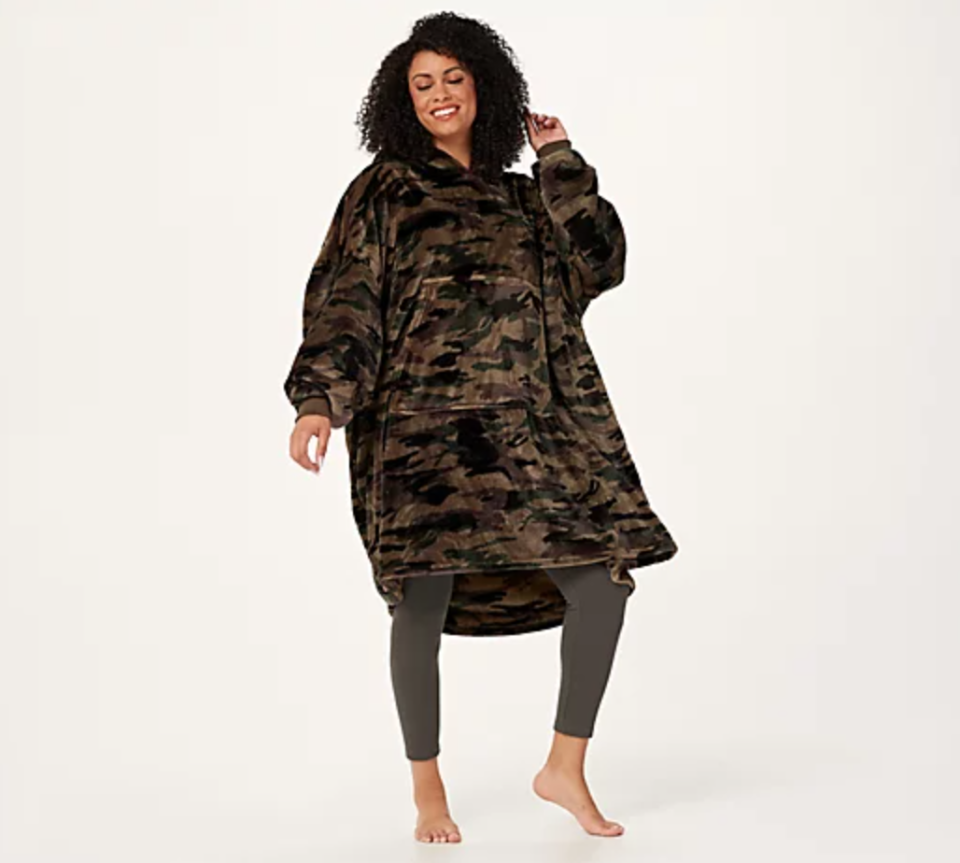 Stay under cover—literally—with the Green Camo option. (Photo: QVC)