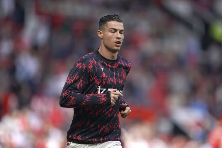 Cristiano Ronaldo volverá a los entrenamientos grupales del Manchester United luego de su acto de indisciplina el pasado miércoles ante el Tottenham Hotspur
