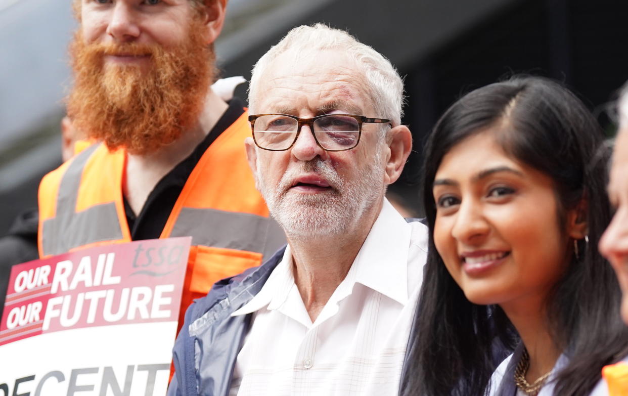 Jeremy Corbyn (2nd left) and Zarah Sultana, MP for Coventry South (2nd right) on the picket line outside London Euston train station. Picture date: Thursday August 18, 2022. (Photo by Stefan Rousseau/PA Images via Getty Images)