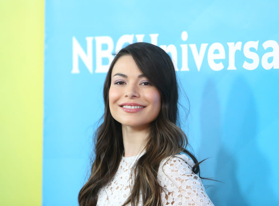 Miranda Cosgrove got a bob, and she looks SO sophisticated