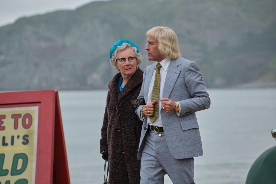 Gemma Jones and Steve Coogan as Agnes and Jimmy Savile taking a walk in Scarborough (BBC/ITV Studios/Matt Squire)