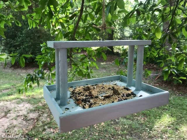 <p><a href="https://www.justalittlecreativity.com/2017/04/bird-feeder-upcycle-project.html" data-component="link" data-source="inlineLink" data-type="externalLink" data-ordinal="1">Just a Little Creativity</a></p>