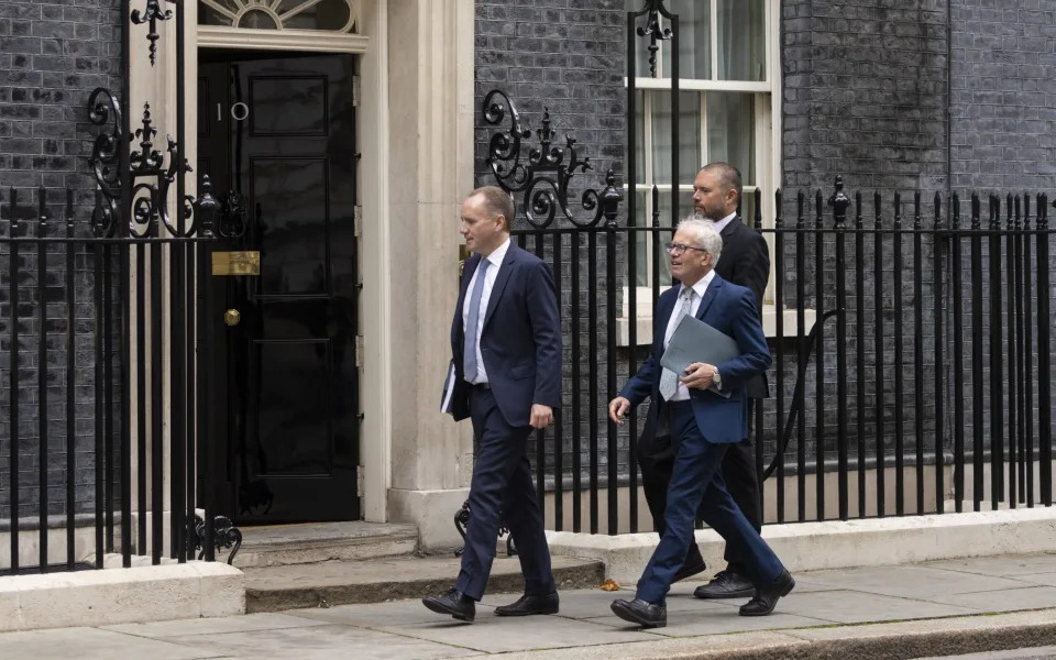 (L-R) Richard Hughes, David Miles CBE and Andy King of the Office for Budget Responsibility - Dan Kitwood/Getty Images