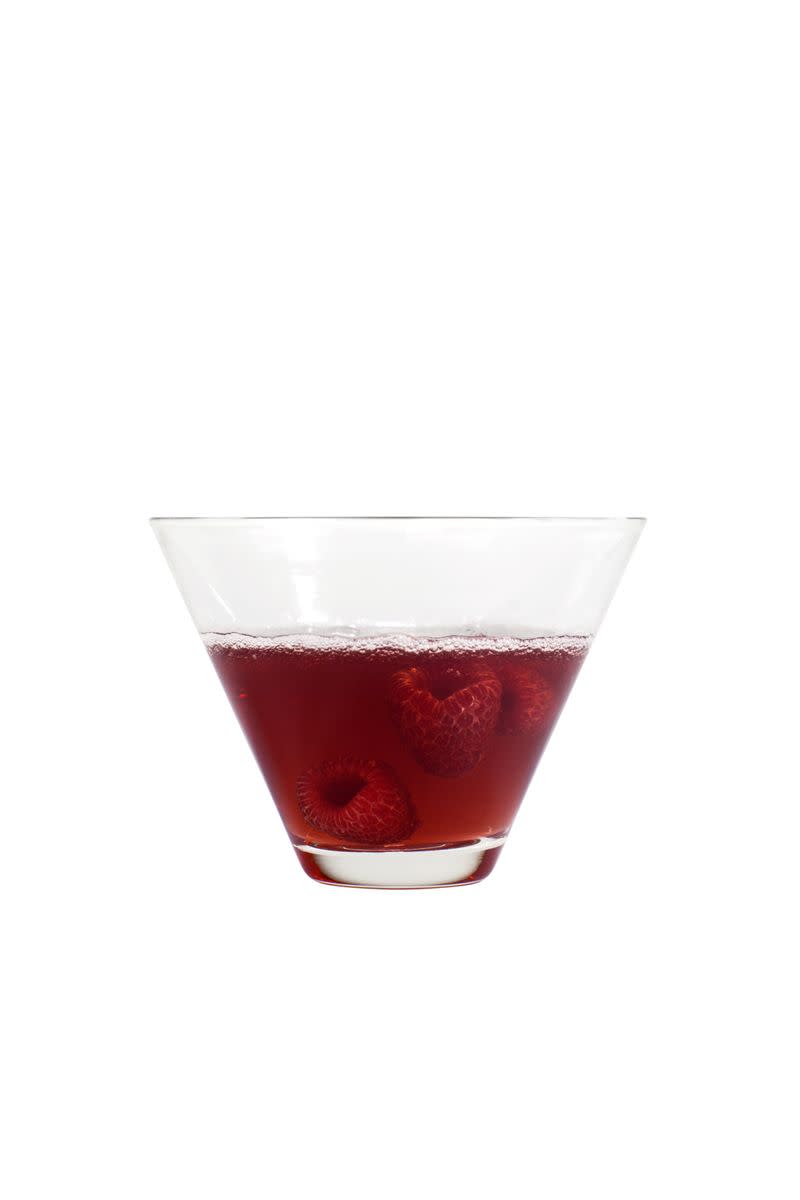 <p> <strong>Ingredients:</strong> </p> <p> 1 oz Chambord&#xAE; Liqueur </p> <p> 1 oz Jack Daniel&apos;s&#xAE; Tennessee Honey </p> <p> 3 oz Korbel&#xAE; Champagne </p> <p> 1 Splash Sweet &amp; Sour </p> <p> Lemon Wedge (Garnish) </p> <p> Raspberries (Garnish) </p> <p> <strong>Directions:</strong> </p> <p> Shake top three ingredients with ice and top with champagne. Serve over ice. </p> <p> <em>Courtesy of Chambord Liqueur</em> </p>