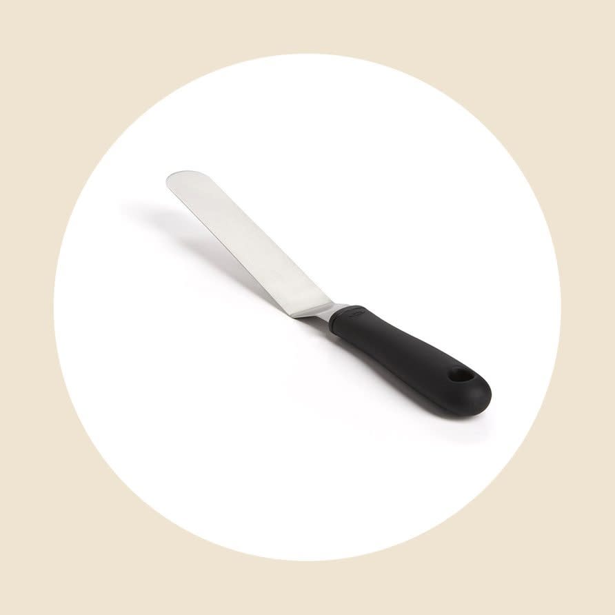 <a href="https://www.amazon.com/OXO-Grips-Offset-Icing-Spatula/dp/B00004OCNM/?tag=tohmke-20" rel="nofollow noopener" target="_blank" data-ylk="slk:Icing Spatula;elm:context_link;itc:0;sec:content-canvas" class="link rapid-noclick-resp">Icing Spatula</a>