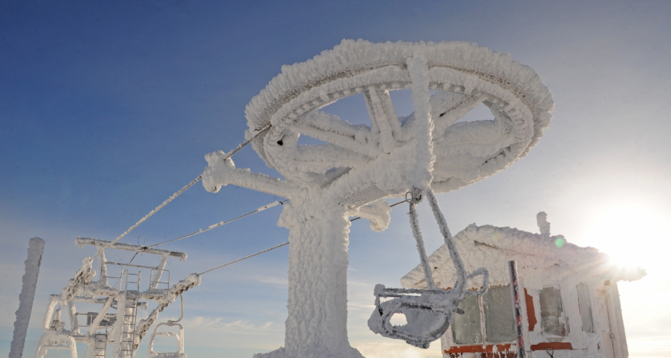 FACEBOOK - Big White ski resort - icy slopes