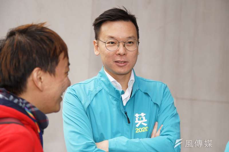 20191120-民進黨20日舉行「台灣要贏、團結前行」不分區立委登記參選記者會，副秘書長林飛帆出席。（盧逸峰攝）