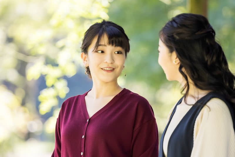 Japan's Princess Mako, the daughter of Crown Prince Akishino and Crown Princess Kiko, talks with her younger sister Princess Kako in Tokyo