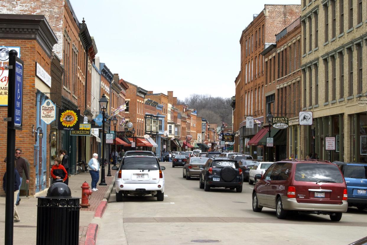 Galena, once one of the most important cities in the state, has a rich history that is visible in the city\'s architecture. There is also a small rural farming community, and tourists can enjoy the produces that are provided to local businesses.'