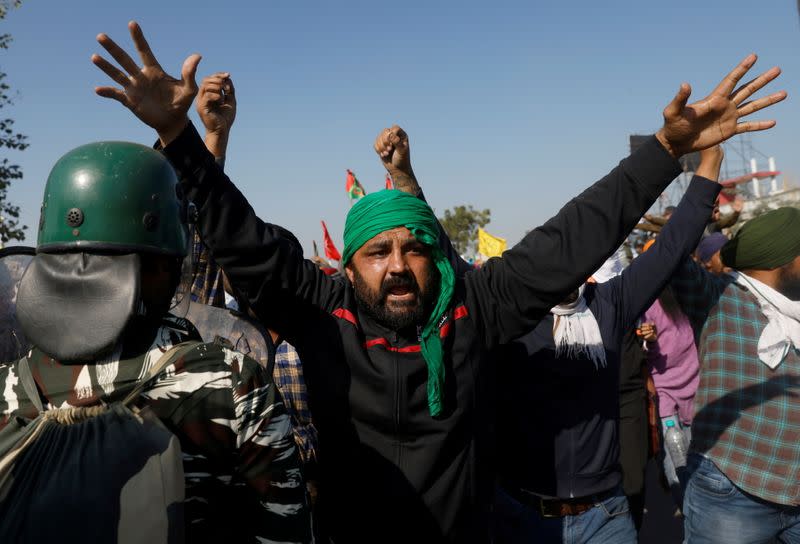 Protest against newly passed farm bills near Delhi