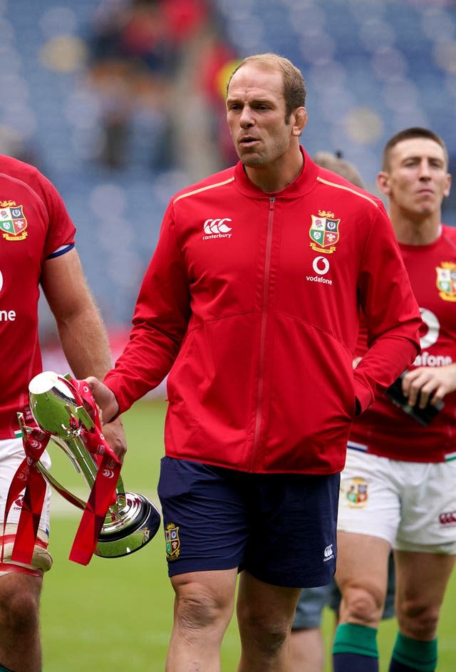 Alun Wyn Jones could make a remarkable Lions return