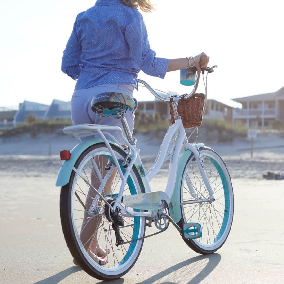 Huffy Panama Jack Women's 6-Speed Beach Cruiser Comfort Bike, White 26-Inch