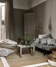 <p> Our homes are our sanctuaries that we like to feel safe in and hibernate in, especially in the colder months. So, it only feels right to use a living room wall painting idea to feel cozy in. </p> <p> Khaki-grey French linen works gorgeously with natural materials such as jute, cotton and linen for an organic-feeling scheme. Just as you dunk them in your hot tea, cookie-like shades compliment this lounge space too. And, when it comes to soft furnishings, pile &apos;em high. Think throws, cushions and beanbags galore. </p>