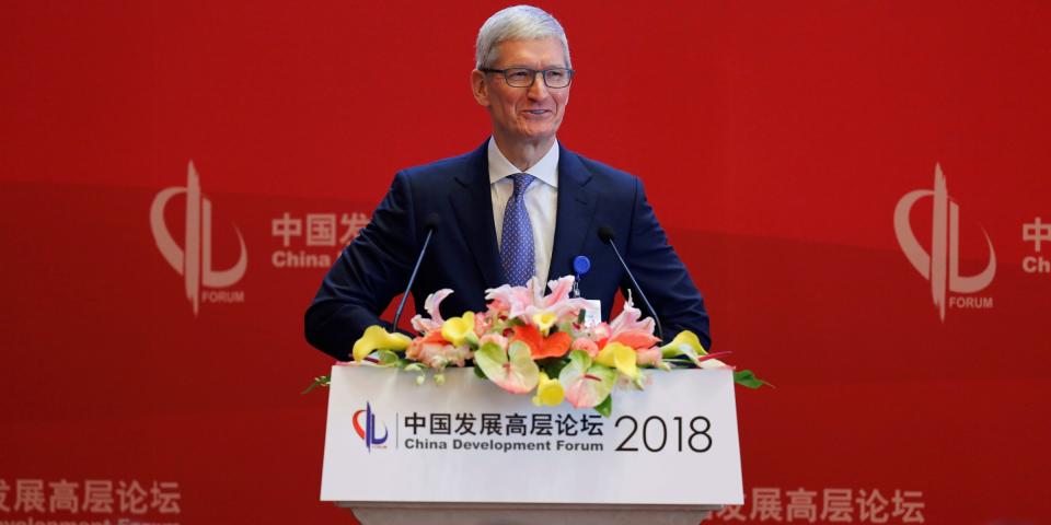 Tim Cook China