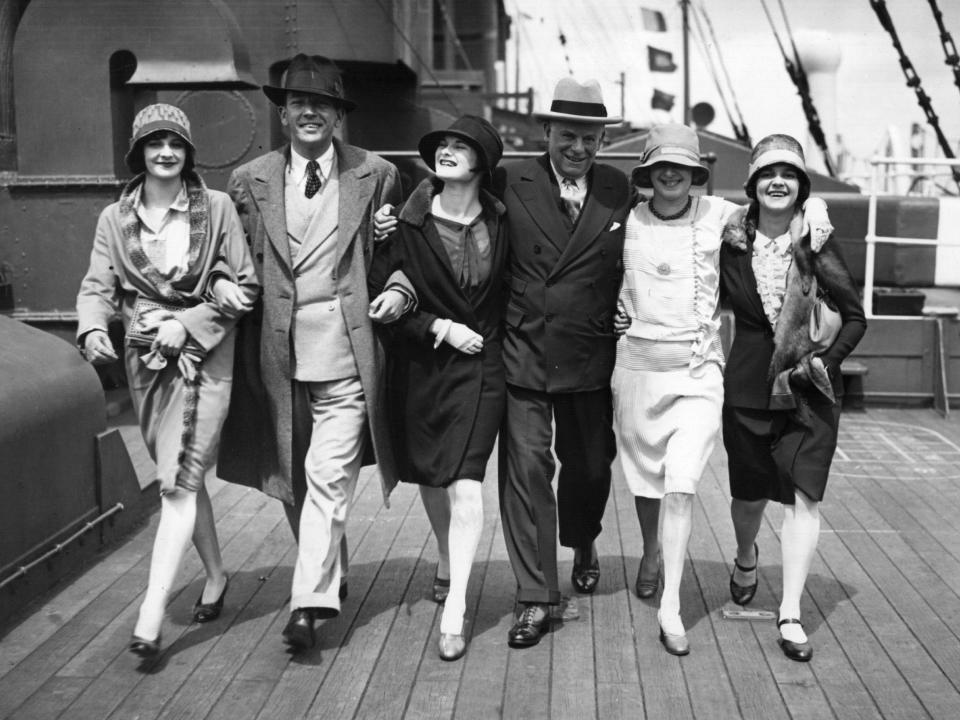 Cruise ship passengers in the 1920s