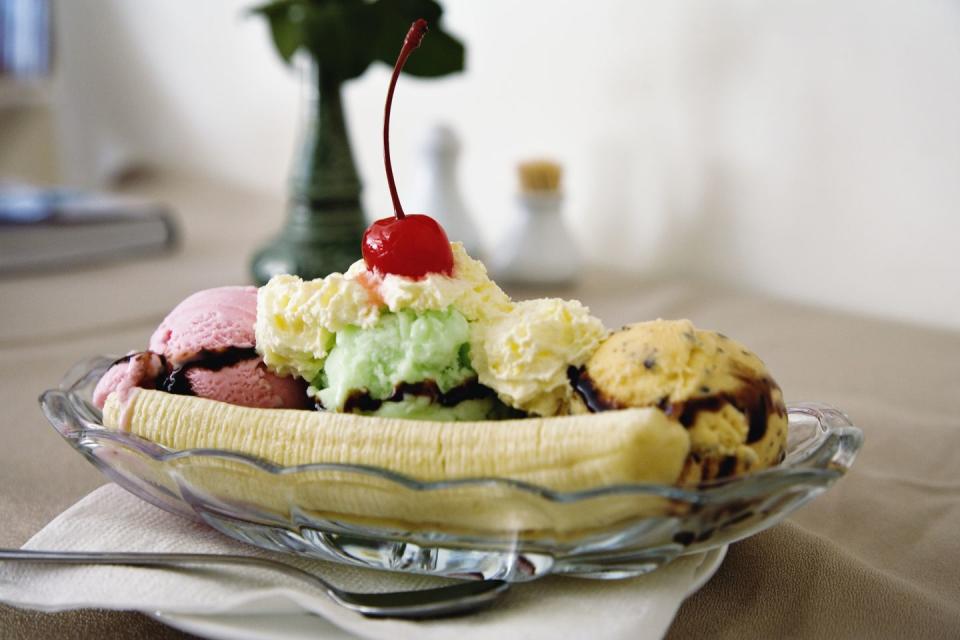 13) Make ice cream sundaes.