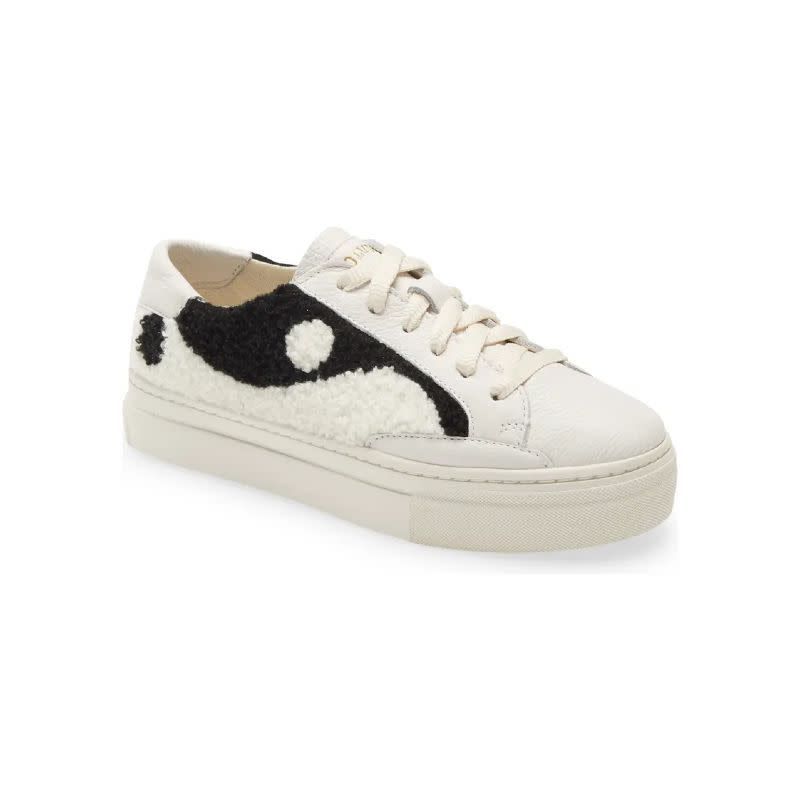 8) Women's Yin Yang Sneakers